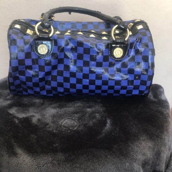 Handbag - Picture 2 of 5